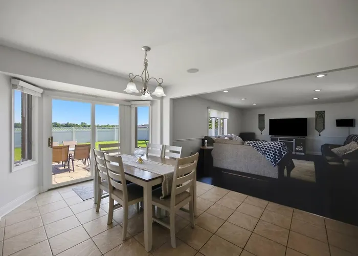 Дом отдыха Sleeps 17 Free Parking Spacious 5br Chicago *