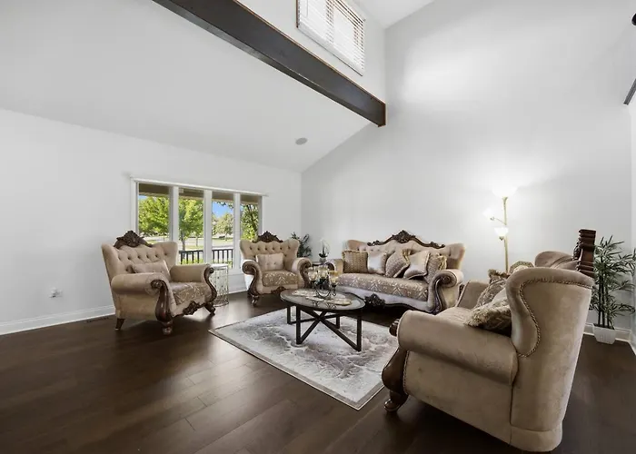Дом отдыха Sleeps 17 Free Parking Spacious 5br Chicago