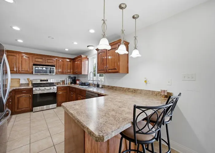 Дом отдыха Sleeps 17 Free Parking Spacious 5br Chicago Тинли-Парк