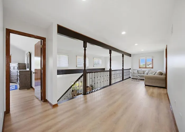 Дом отдыха Sleeps 17 Free Parking Spacious 5br Chicago