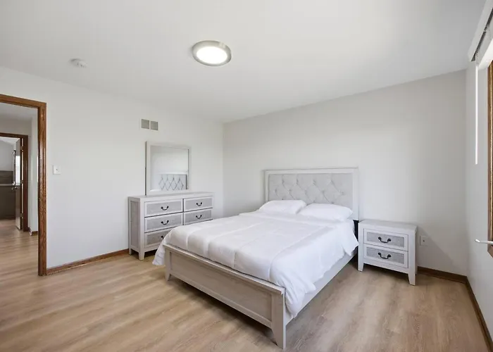 Sleeps 17 Free Parking Spacious 5br Chicago Дом отдыха *