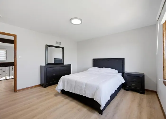 Sleeps 17 Free Parking Spacious 5br Chicago Дом отдыха Тинли-Парк