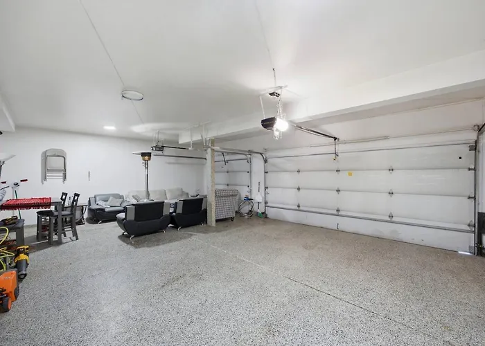 Sleeps 17 Free Parking Spacious 5br Chicago * Тинли-Парк