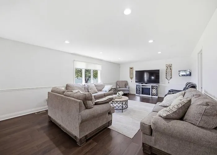 Sleeps 17 Free Parking Spacious 5br Chicago Дом отдыха