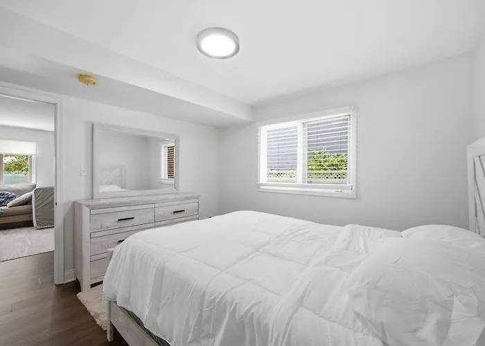 Дом отдыха Sleeps 17 Free Parking Spacious 5br Chicago *